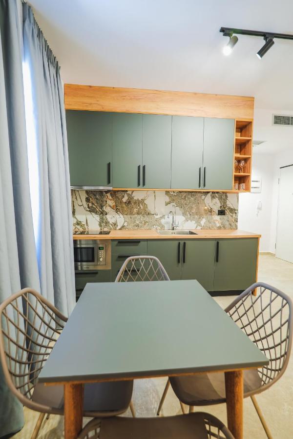 Jad Rooms Sarandë エクステリア 写真