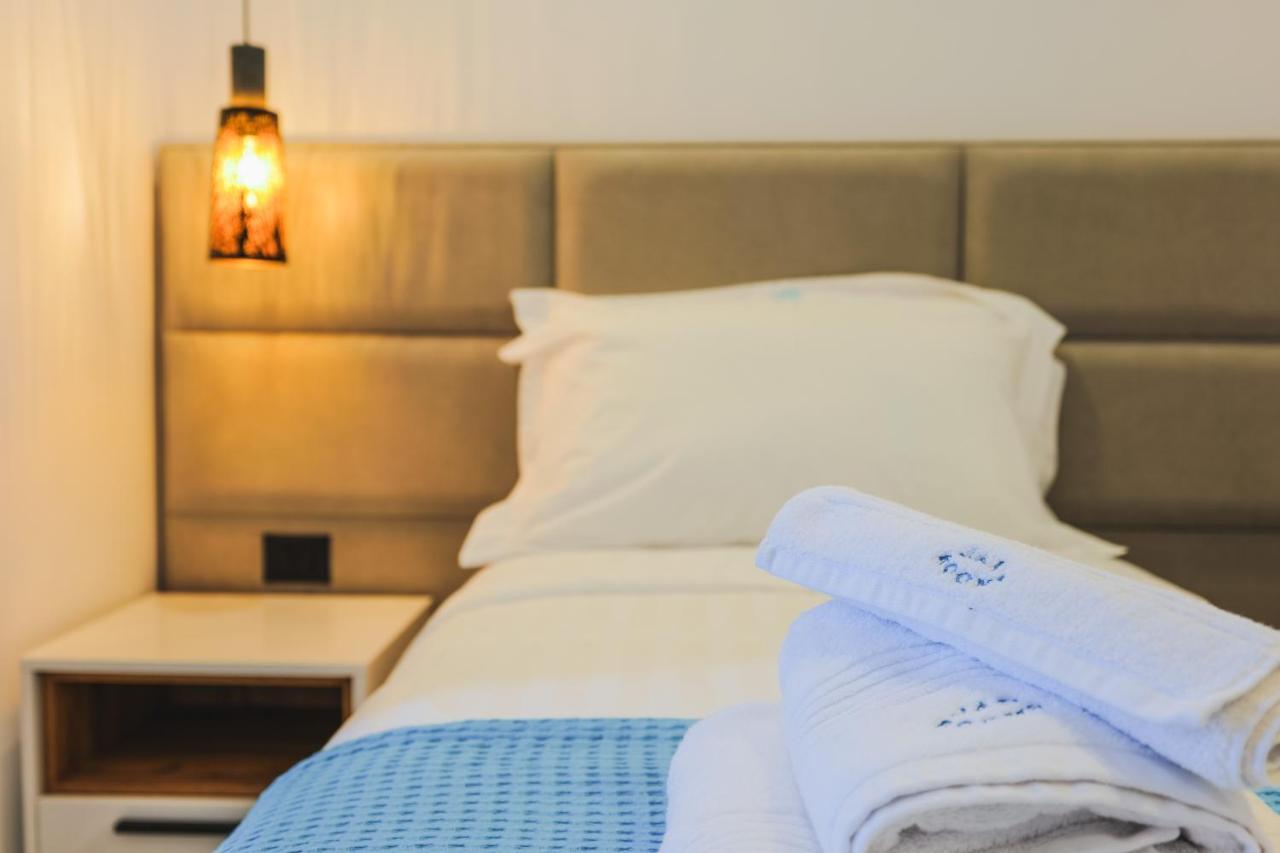 Jad Rooms Sarandë エクステリア 写真