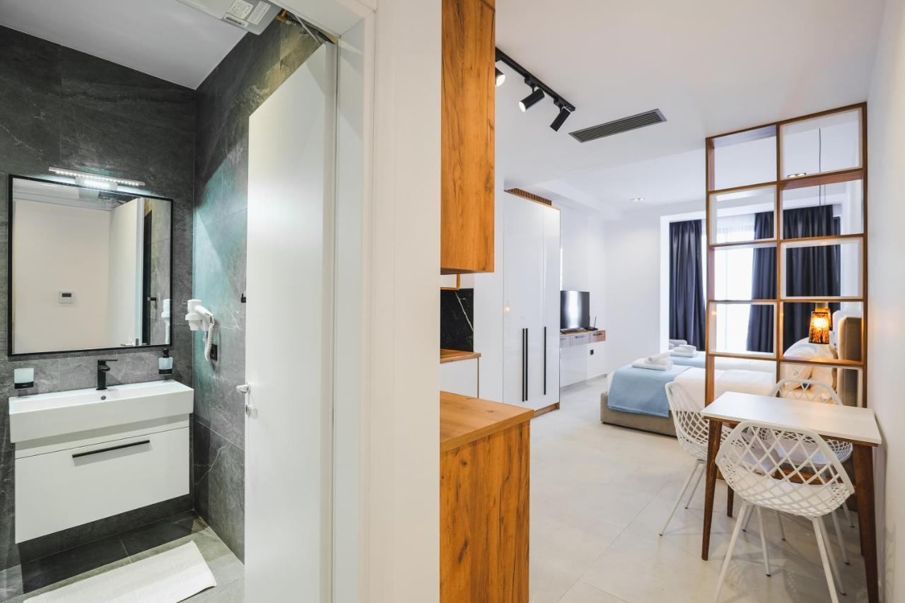 Jad Rooms Sarandë エクステリア 写真